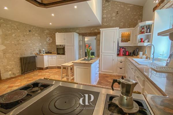 Saint-Clar (32380) Emplacement Parfait !!