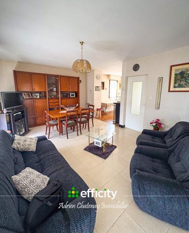 Maison
         6 pièces
        - 110 m² 213 600 € *