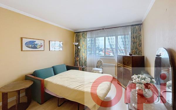 Appartement à vendre    5 pièces • 118 m2 Vanves