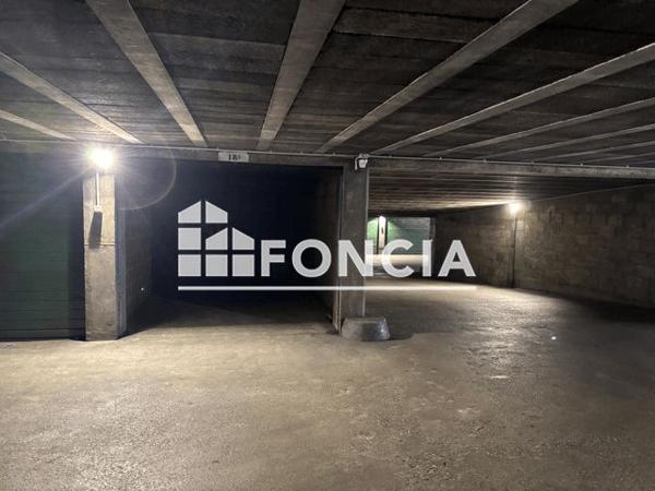 À vendre Parking - Valence 26000