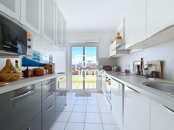 Appartement T3 de 71.4 m2 avec grande terrasse à Prévessin-Moëns