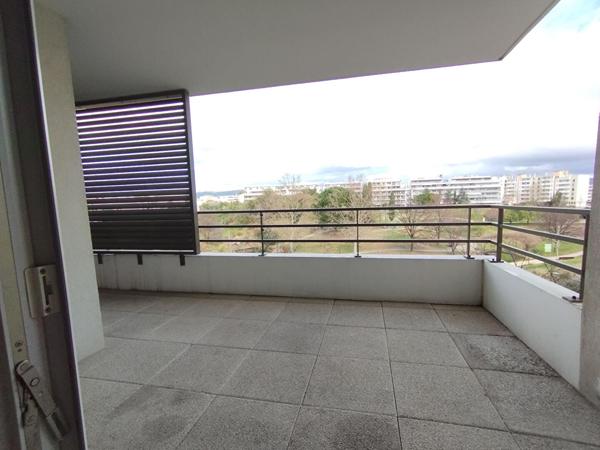 3 PIECES MARSEILLE 8EME