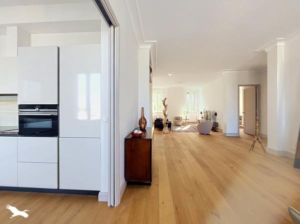 Appartement à vendre 780 000 € Bordeaux 4 p 108 m² DPE C