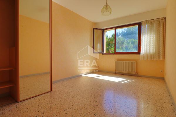A vendre Grand T3 de 77 m2 - secteur Beaumont Saint-Barnabé, belle luminosité, dernier étage,  terrasse avec vue dégagée