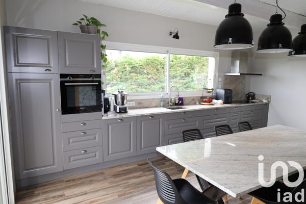 Maison à vendre 5 pièces 180 m² La Croix-Blanche