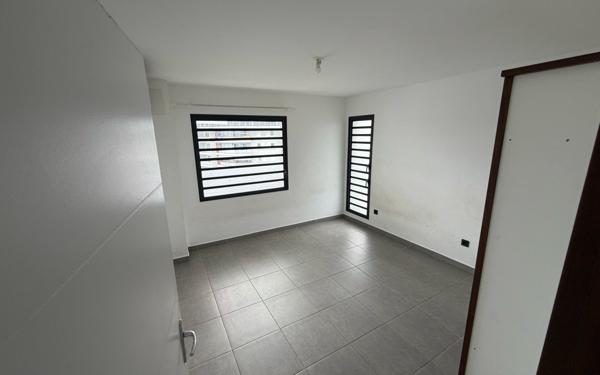 Appartement à louer    3 pièces •  Cayenne