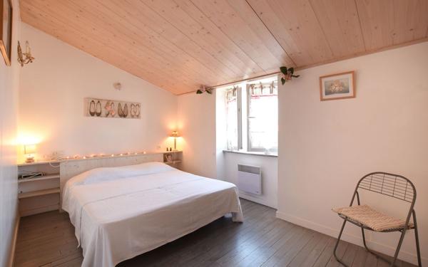 Maison à vendre    5 pièces • 104 m2 Les Portes-en-Ré