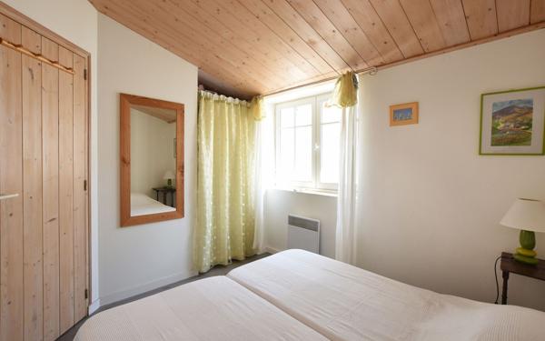 Maison à vendre    5 pièces • 104 m2 Les Portes-en-Ré