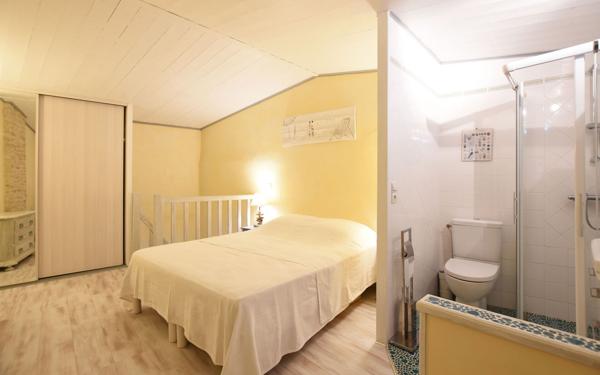 Maison à vendre    5 pièces • 104 m2 Les Portes-en-Ré