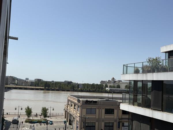 Appartement à vendre 297 300 € Bordeaux 3 p 64 m² DPE A