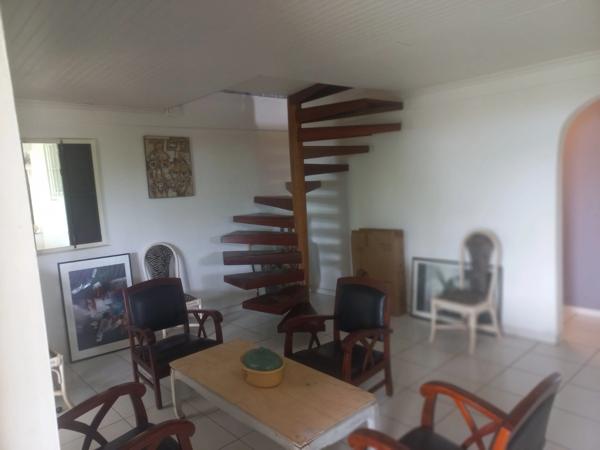 Maison à vendre 5 pièces GOYAVE (971)