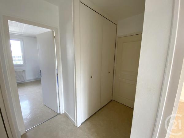 Appartement T4 à vendre  5 pièces - 87,25 m2 NOZAY - 44