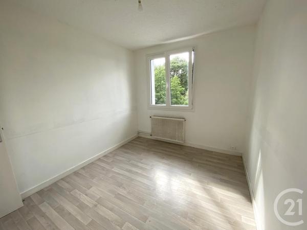 Appartement T4 à vendre  5 pièces - 87,25 m2 NOZAY - 44