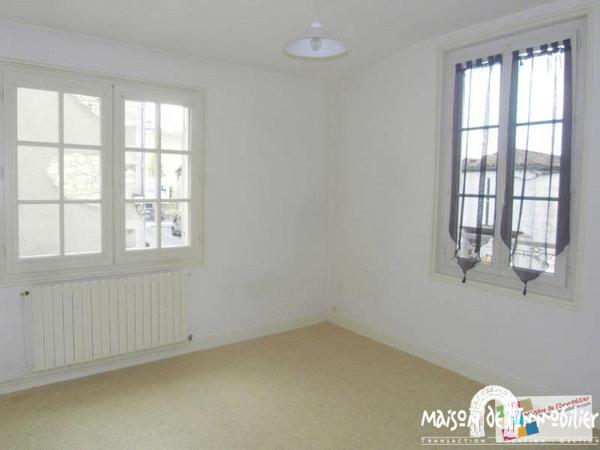 Location Appartement 3 pièces - 61m² - COGNAC Centre-ville