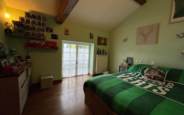 Maison à vendre    10 pièces • 408 m2 Saint-Martin-de-Seignanx