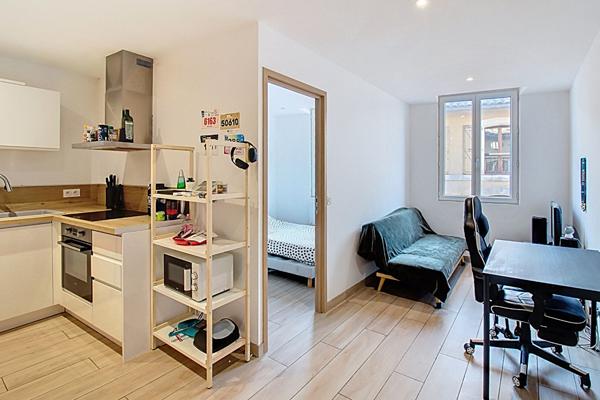À VENDRE EN EXCLUSIVITÉ à DRAGUIGNAN Appartement T2 de 30 m²