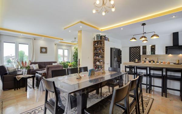 Maison à vendre    6 pièces •  Plaisance-du-Touch