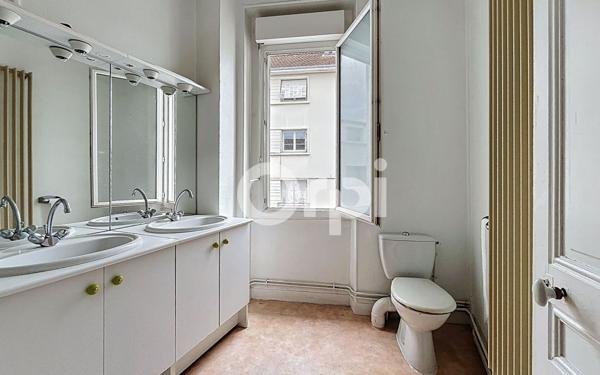 Appartement à vendre    4 pièces • 108,65 m2 Périgueux