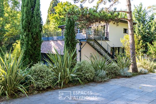 Propriété ossature bois au style industriel à Saint Cucufa Rueil-Malmaison