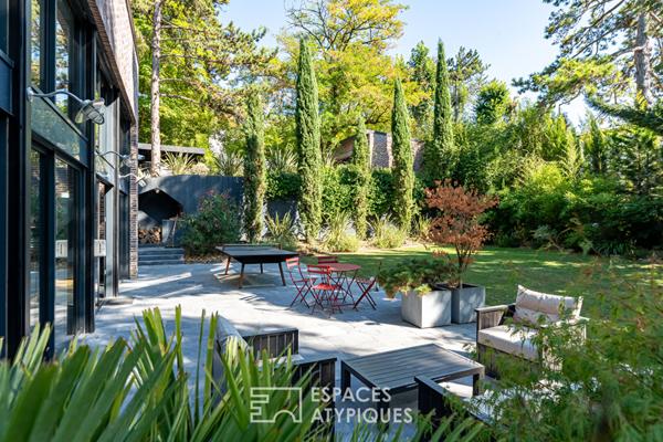 Propriété ossature bois au style industriel à Saint Cucufa Rueil-Malmaison