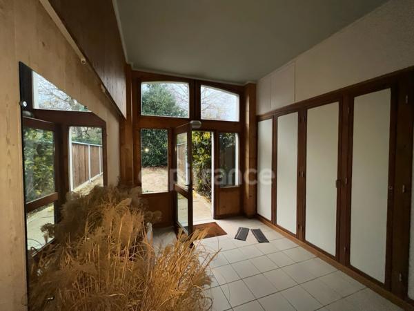 Appartement bourgeois 4 pièces SAINT PIERRE LES ELBEUF (76)