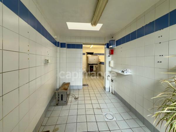 LA FORET FOUESNANT - Maison à rénover avec restaurant et duplex, vue mer – Opportunité rare à vendre !