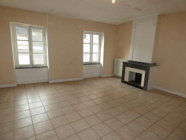 Carcassonne centre ville Appt T4 de 166 m² habitables