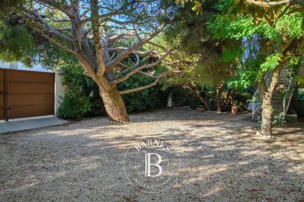 Sanary-sur-Mer, Villa 5 Chambres -  175 m² à vendre