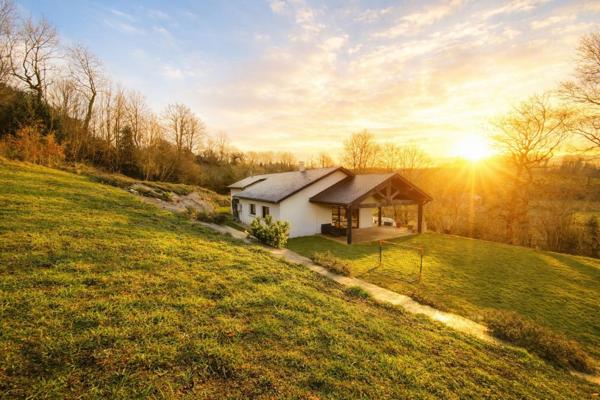 Maison moderne d’exception au cœur de la campagne