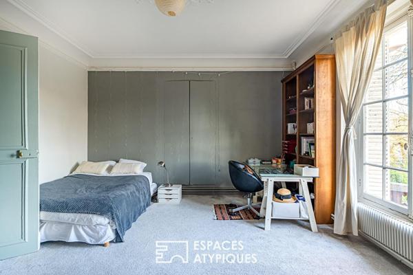 Demeure familiale hors du temps à réinterpréter dans le quartier Brancas