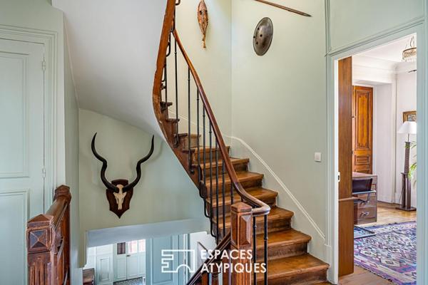 Demeure familiale hors du temps à réinterpréter dans le quartier Brancas