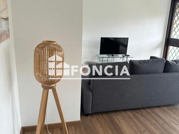 Location Appartement 3 pièces 80.8 m² - 34-36 RUE VICTOR HUGO Carrieres Sur Seine 78420