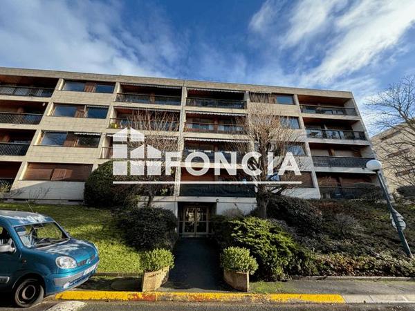 Location Appartement 3 pièces 80.8 m² - 34-36 RUE VICTOR HUGO Carrieres Sur Seine 78420