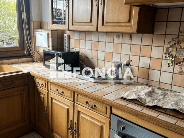 Location Appartement 3 pièces 80.8 m² - 34-36 RUE VICTOR HUGO Carrieres Sur Seine 78420