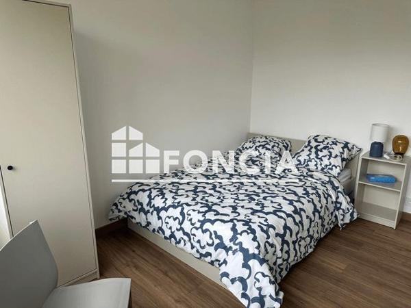 Location Appartement 3 pièces 80.8 m² - 34-36 RUE VICTOR HUGO Carrieres Sur Seine 78420