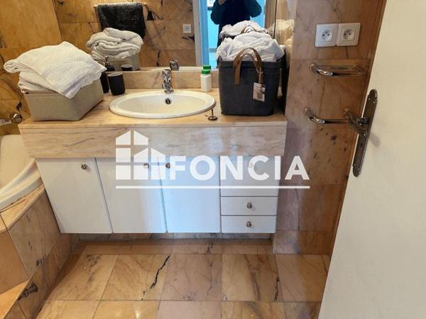 Location Appartement 3 pièces 80.8 m² - 34-36 RUE VICTOR HUGO Carrieres Sur Seine 78420