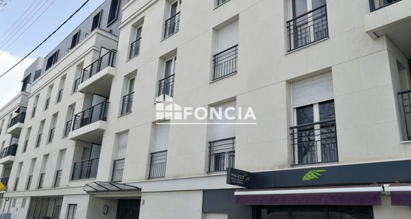 Location Appartement 3 pièces 73.2 m² - Châtenay-malabry 92290