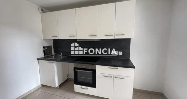 Location Appartement 3 pièces 73.2 m² - Châtenay-malabry 92290