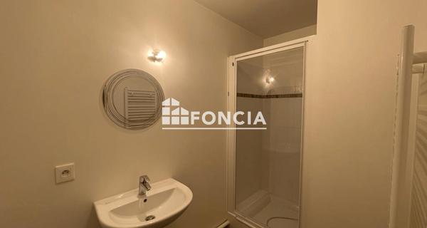 Location Appartement 3 pièces 73.2 m² - Châtenay-malabry 92290