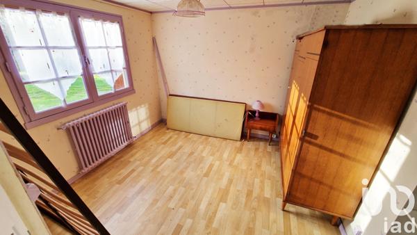 Maison à vendre 8 pièces 132 m² Saint-Hilaire-des-Loges