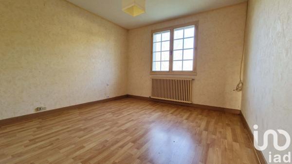 Maison à vendre 8 pièces 132 m² Saint-Hilaire-des-Loges