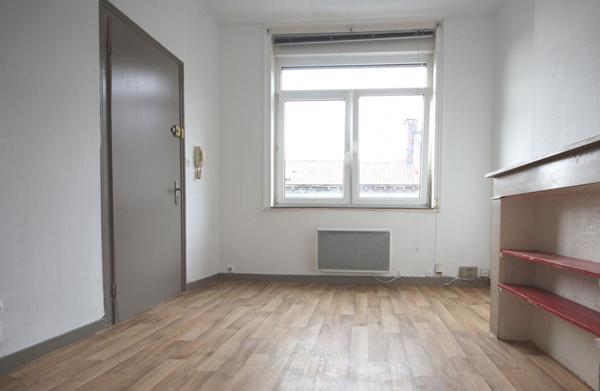 A LOUER : T2 à LILLE • Rue Auguste Bonte - MOULIN • 517 € CC • Réf. 508-001