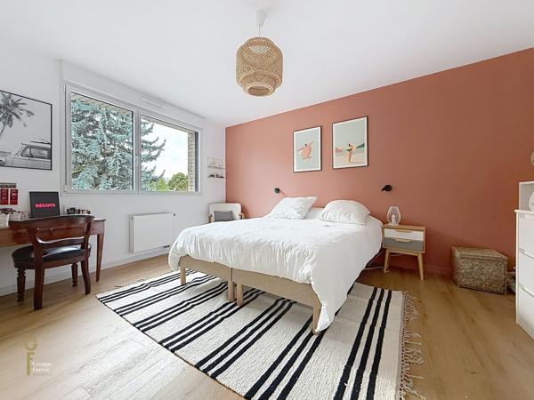 Magnifique maison individuelle cubique - Rare à la vente