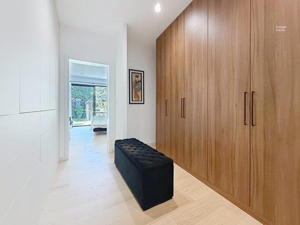 Magnifique maison individuelle cubique - Rare à la vente