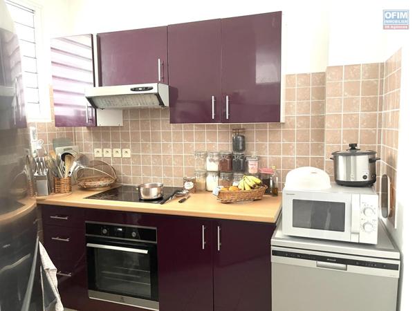 LA POSSESSION LITTORAL - BEL APPARTEMENT T3+V DANS RESIDENCE DE BON STANDING.