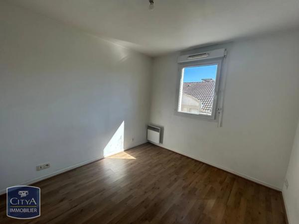 Appartement à louer 3 pièces 50.35m² Trappes (78190)