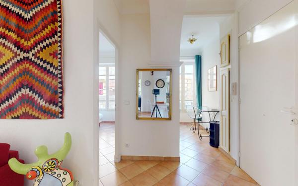 Appartement à vendre    3 pièces • 74 m2 Nice