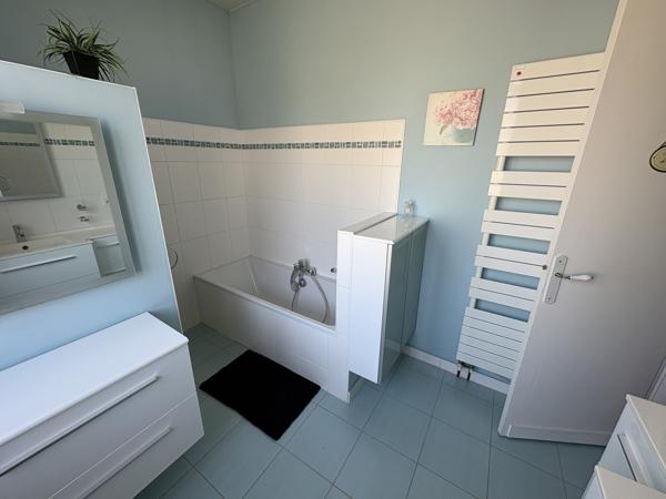 Maison proche des commerces 3 chambres