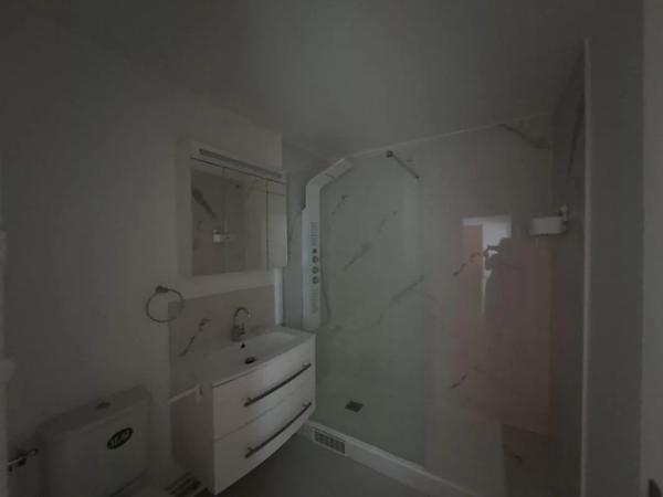 Appartement à louer à Courbevoie (92400)