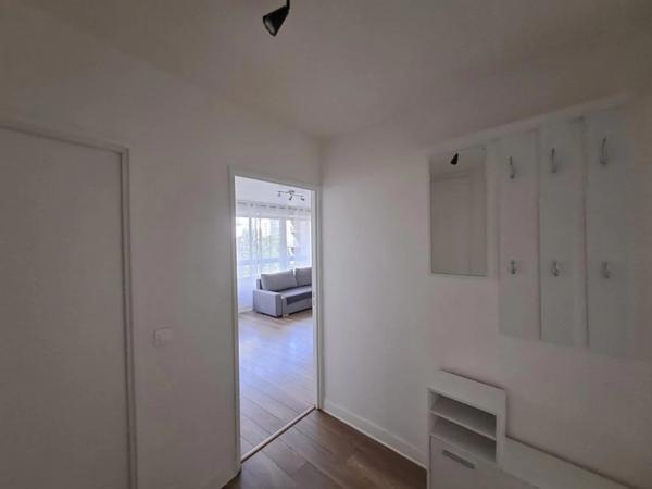 Appartement à louer à Courbevoie (92400)